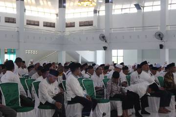 Manasik Haji, Bupati Bondowoso Minta Jamaah Siapkan Mental