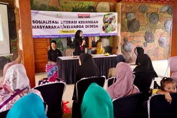 Bupati Ipuk Imbau Emak-emak Bijak Kelola Keuangan Keluarga