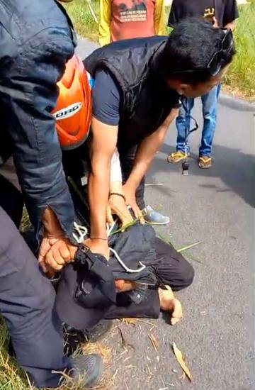 Momen Kemerdekaan, Warga Pujer Tangkap Pencopet