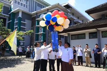 Rektor UIN KHAS Jember Resmi Buka FOSKMA 2025