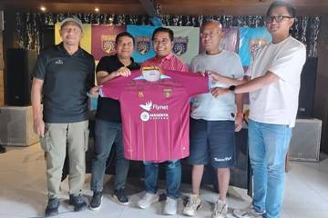 Persewangi Gaet Rahmad Darmawan dan Francis Wewengkang