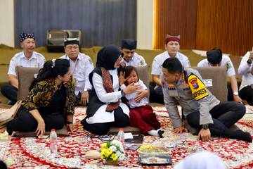 Peluk Hanngat Ibu di Sekolah Rakyat Banyuwangi