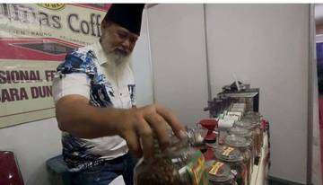  Kelompok Tani Sejahtera Kayumas Sukses Kembangkan Lahan Kopi