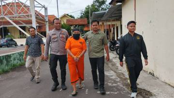 Anak Korban Asusila Ayah Kandung Diancam Senjata Tajam