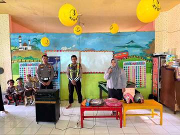 Police Goes to School, Anak Belajar Lalu Lintas 