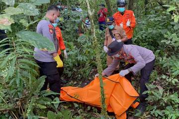 Jenazah Perempuan Tanpa Identitas Ditemukan di Hutan Licin
