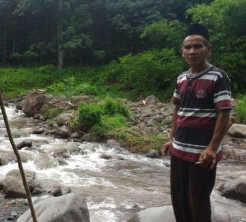 Sosok Pak Sidomuncul, Konsisten Di Jalur Kemanusiaan