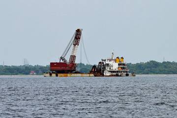 KSOP Tanjung Wangi Batasi Pelayaran Selat Bali