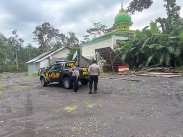 Polisi Cek Lokasi Dugaan Sabung Ayam di Tempeh