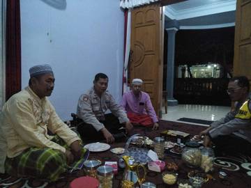 Polsek Padang Lumajang Tekan Kriminal Dengan Dialogis