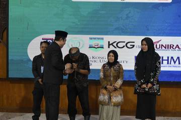UNESA Menggelar Upaya Pemberdayaan Masyarakat Berskala Internasional
