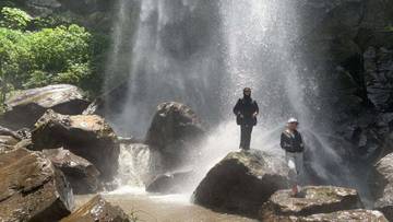Viral, Air Terjun Pulo Agung Ramai Dikunjungi Wisatawan