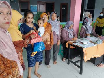 Kader Posyandu Lumajang Cegah Stunting dan Edukasi Hidup Sehat