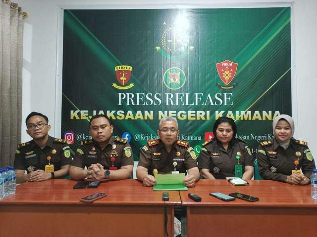 Kejari Kaimana Tetapkan WK Tersangka Korupsi Dana BUMN