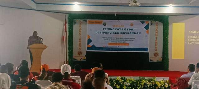 Pemkab Kaimana Dorong Pemuda Jadi Pengusaha Unggul