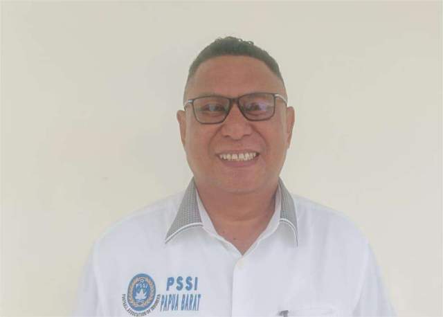 Ketua PSSI Papua Barat Siapkan Strategi Lolos PON