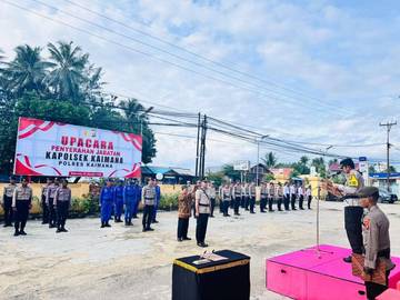 Kapolres Kaimana Pimpin Upacara Serah Terima Jabatan Kapolsek