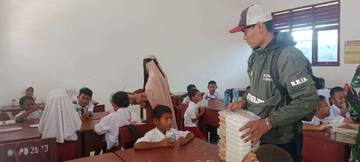 Siswa SD Negeri Krooy Kaimana: Program MBG Bantu Gizi Anak