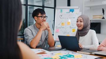 Mengatur Waktu Kerja dan Ibadah di Bulan Ramadan 