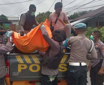 Pria Paruh Baya Ditemukan Meninggal di Rumahnya