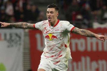 Manchester United Hidupkan Kembali Minat kepada Benjamin Šeško
