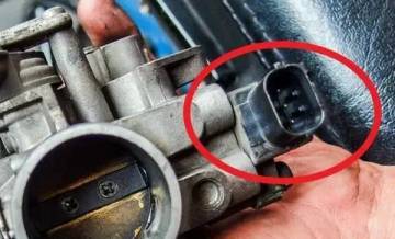 Sensor TPS Sebagai Pengatur Nafas Mesin Motor Injeksi