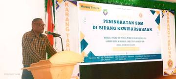 Pemuda Kaimana Dua Hari Dibekali Ilmu Kewirausahaan 