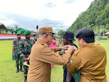 Bupati Kaimana Pimpin Pembukaan TMMD Ke-127