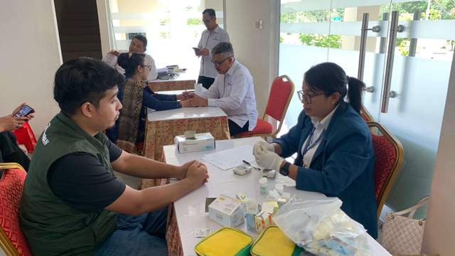 Hari Kemanusiaan Sedunia, Fakultas Keperawatan UNAIR Kunjungi Brunei