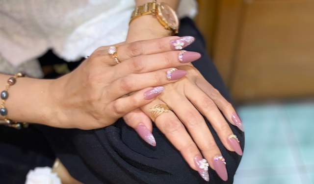 Kreativitas Tanpa Batas, NailArt Makin Digemari Anak Muda