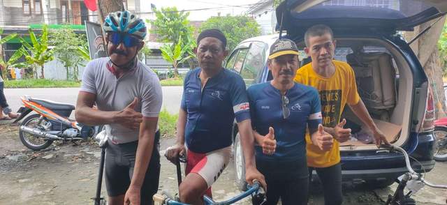 Latber Minitrek Jatim Ajang Silaturahmi dan Sehat