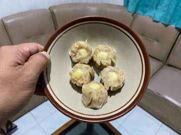 Dimsum Keju Inovasi Kuliner Kediri Laris di CFD
