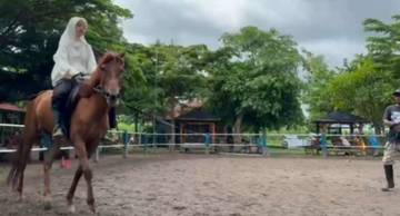 Menikmati Libur Panjang dengan Wisata Berkuda 