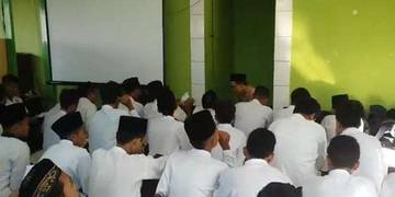 Seluruh SMA/SMK di Jombang Diminta Gelar Pesantren Kilat Selama Ramadan