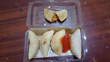 Cireng Ayam Suwir Menambah Ramainya Takjil Buka Puasa