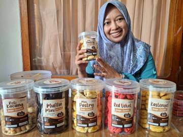 Omzet UMKM Kue Kering Kediri Naik Pesat Saat Lebaran