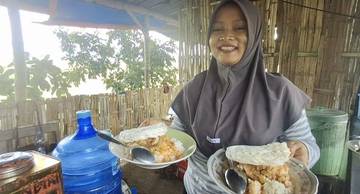 Libur Panjang, Kuliner Pedesan Sapi Diserbu Pembeli