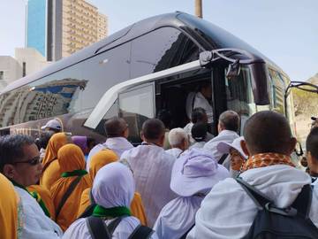 Jemaah Kloter 6 Kabupaten Kediri Berangkat ke Arafah