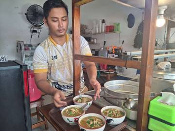 Kelezatan Soto Branggahan Khas Kediri
