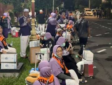 Ratusan Jemaah Haji Gelombang Pertama Tiba di Kediri 