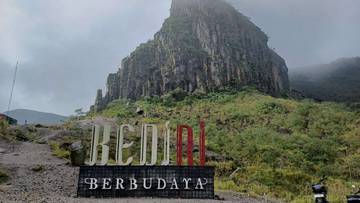 Mengeksplorasi Pesona Tebing Sumbing Kelud Berbentuk Kerucut