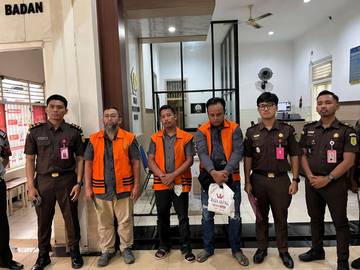 Kejari Tahan Tiga Tersangka Kredit Fiktif Bank BUMN