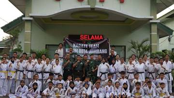 Atlet Karate Jombang Siap Bertarung di Kejurnas