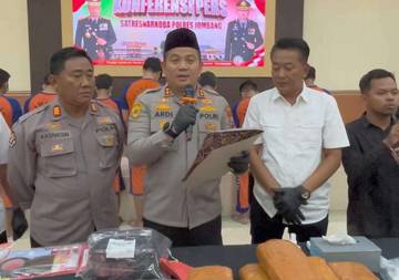 Polisi Tangkap 13 Pengedar dalam Operasi Tumpas Narkoba