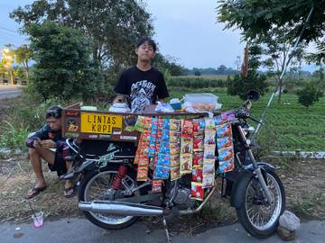 Warkop Motor Konsep Unik dan Krearif