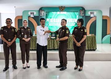 Pemkot Kediri Dan Kejari Dorong Transparansi Dana Sekolah