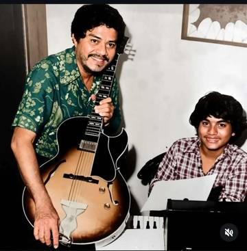 Menuju Lima Dekade Perjalanan Musik Indra Lesmana