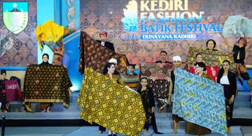 Dekranasda Kabupaten Kediri Susun Strategi Tingkatkan Kualitas Kerajinan