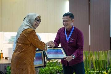 Dosen Uniska Raih Penghargaan Nasional Hukum Perdata