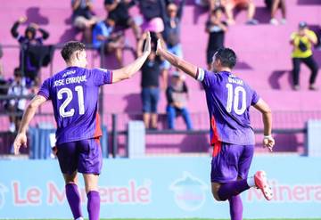 Duet EJos Menjadi Magnet Gol Persik